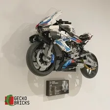 3D Printed Wall Mount for LEGO® BMW M 1000 RR (Set 42130) - Gecko Bricks