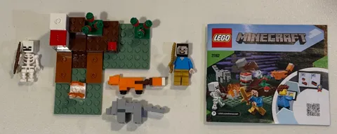 LEGO Minecraft 21162 The Taiga Adventure COMPLETE w/ Minifigs & Manual