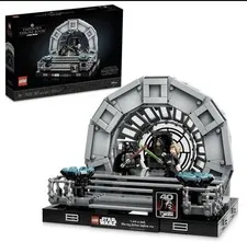 LEGO Star Wars: Emperor's Throne Room Diorama (75352) New & Sealed DAMAGED BOX
