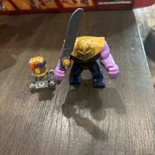 LEGO Marvel Thanos w/ Infinity Gauntlet Minifigure 76107.