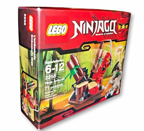 LEGO NINJAGO 2258 Ninja Ambush 2011 Sealed Kai Bonezai Box Wear