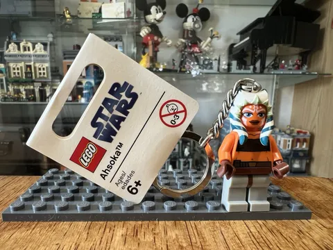 Rare Retired 2008 LEGO 852353 Star Wars Ahsoka Clone Wars Minifigure Keychain