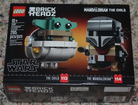 Lego Star Wars BrickHeadz The Mandalorian & the Child 75317. New. 295 pcs. Grogu