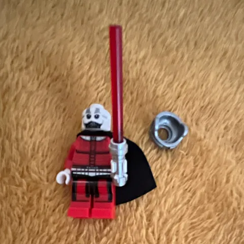 LEGO Star Wars Minifigure Red Outfit w/ Black Cape & Red Lightsaber