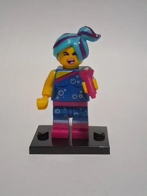 Flashback Lucy Custom Lego The Movie Minifigure Lego Movie 2 With Black Stand