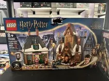 LEGO Harry Potter Hogsmeade Village Visit 76388