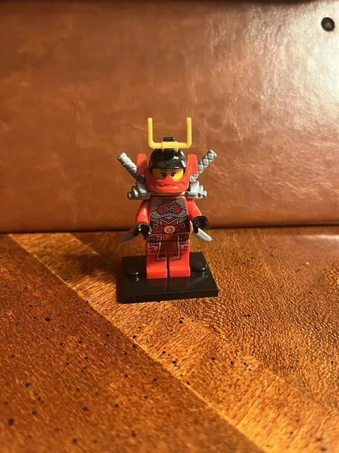 LEGO Ninjago Samurai X Nya Minifigure - Excellent Condition