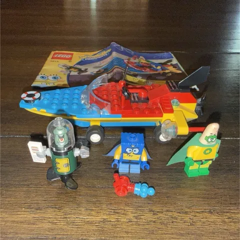 LEGO SpongeBob SquarePants 3815 Heroic Heroes of the Deep Complete w/ manual
