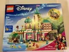 LEGO Disney Princess 43267 Princess Castle & Royal Pets 787 Pieces New