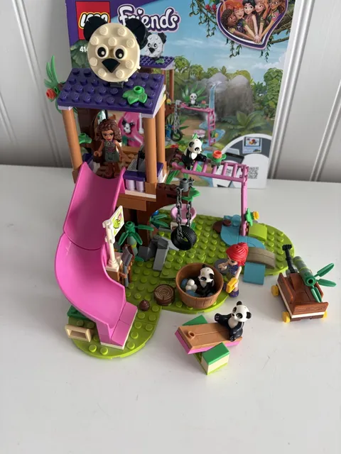 RETIRED LEGO FRIENDS: Panda Jungle Tree House (41422)