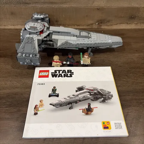 LEGO Star Wars: Darth Maul's Sith Infiltrator (75383) w/ Manual And Minifigures 