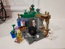 LEGO Minecraft Skeleton Dungeon (21189) NO BOX/MANUAL