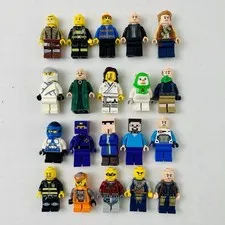 Huge Lego Minecraft Super Heroes City Minifigure Lot Of 20 w/ Extras