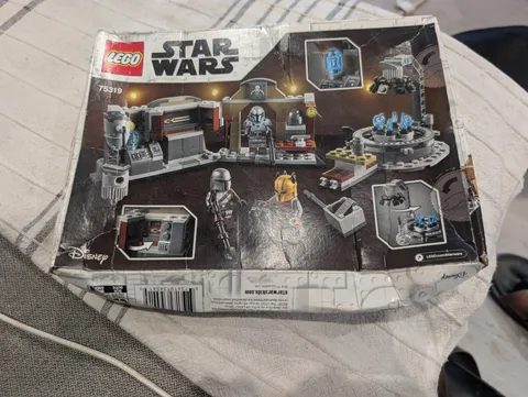 Disney Lego Star Wars The Armorer's Mandalorian Forge 75319