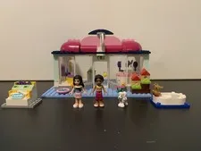 LEGO Friends Set #41007 Heartlake Pet Salon, 100% Complete Building Toy Minifigs