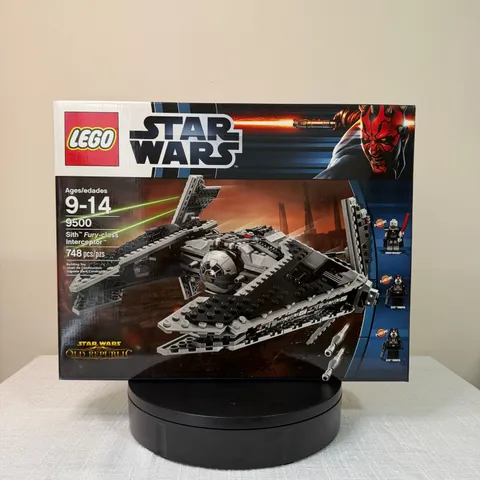 LEGO 9500 Star Wars: Sith Fury-Class Interceptor (New Sealed In Box)