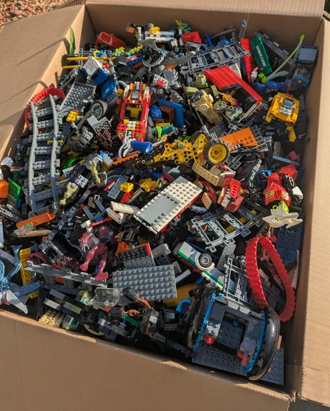 Massive 45+ lb LEGO Bulk Lot Unsorted Building Bricks Blocks Parts Pieces Clean