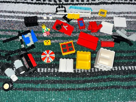 Vintage 1980s - 1990s Lego Lot , Odd Ball / Weird Pieces 