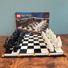 Lego 76392 Harry Potter Hogwarts Wizard’s Chess Set & Book No Mini Figures