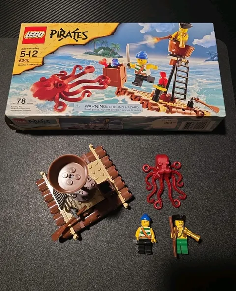 LEGO Pirates: Kraken Attackin' 6240 100 % Complete Set incl Box