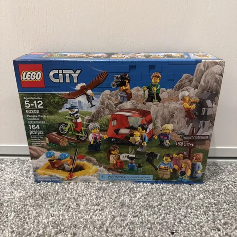 LEGO City People Pack Outdoor Adventures 60202 New Sealed box Retired Set
