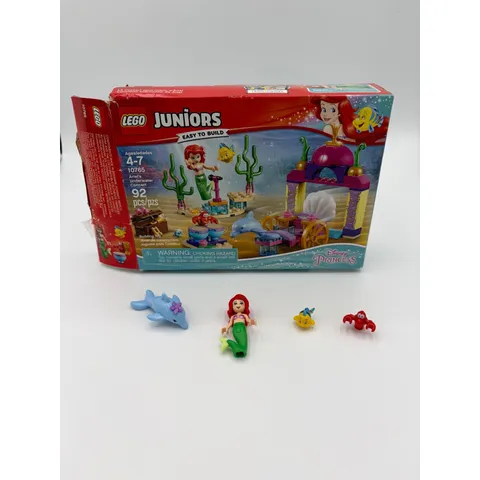 LEGO Juniors Disney Princess 10765 Ariels Underwater Concert Little Mermaid Set