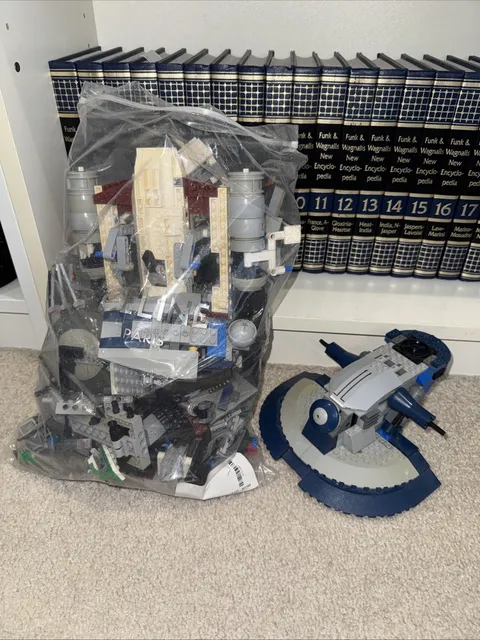 Lego Star Wars: Incomplete Parts Lot, AAT, V19 Torrent, Phantom, etc