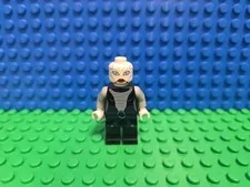 Lego Asajj Ventress Minifigure 7957 Star Wars sw0318 CMF Lot Rare Retired HTF 