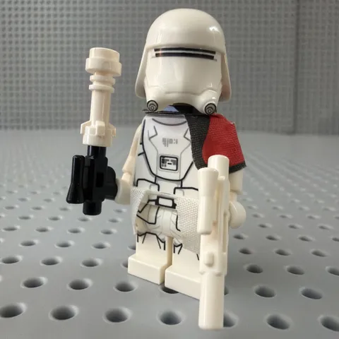 LEGO First Order Snowtrooper Officer Minifigure STAR WARS 75100 Sw0656