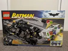 LEGO 7888 Batman: The Tumbler Joker's Ice Cream Surprise 