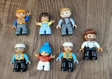 Lego Duplo People Lot of 7 Figures Student Construction Dad Jurrasic World Owen