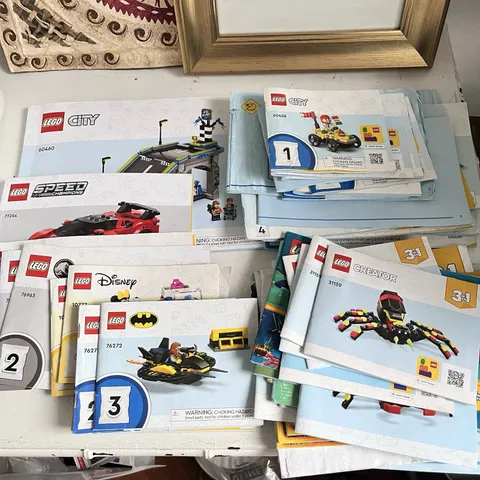 Lego instruction manuals lot 48 creator city Disney Jurassic World