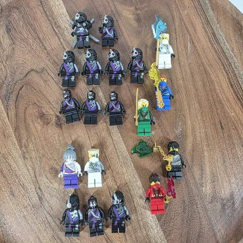 Lego Ninjago Rebooted Lot 6 Ninja And Nindroid Army With Extras 19 Minifigures