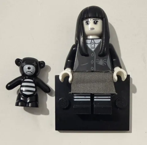 Lego Minifigure Spooky Girl Series 12 Minfigure