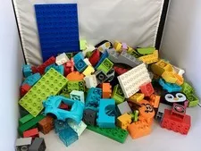 Lego Duplo Lot Of 5 Pounds Lbs -what Is In Photos Is What You Get