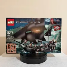 LEGO 4184 Pirates of the Caribbean: The Black Pearl (New Sealed In Box)