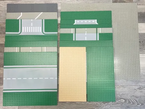 Vintage LEGO Road Baseplates Lot of 16 City Town Straight T-Junction Mixed- READ