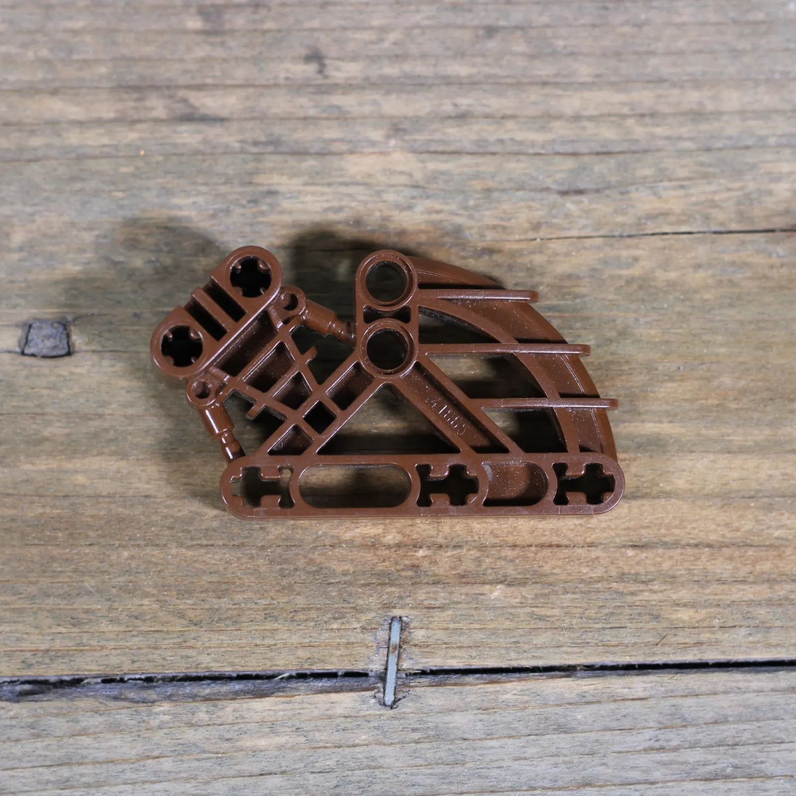 LEGO Bionicle Brown Bohrok Rib Cage Liftarm 2 x 4 x 7 Angled 41665