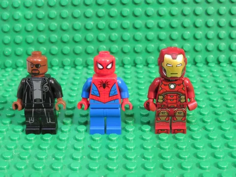 Lot 3 Marvel Super Heroes LEGO Minifigures Spider-Man Nick Fury Iron Man FM23