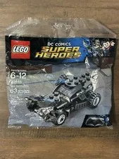 2016 LEGO DC Universe Super Heroes The Batmobile Mini Set 30446 Batman