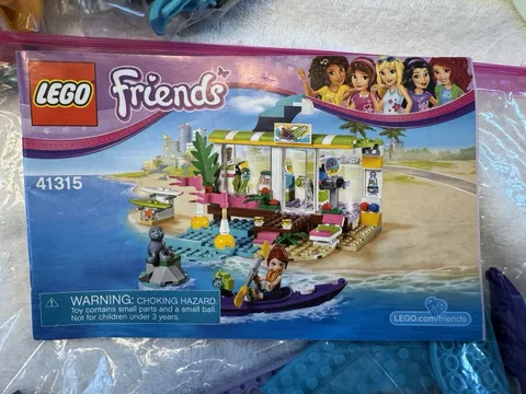LEGO FRIENDS: Heartlake Surf Shop (41315) 186pcs Incomplete No Box