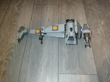 LEGO Star Wars: B-Wing (75050) Retired - 95% complete w/minifig - no manual/box