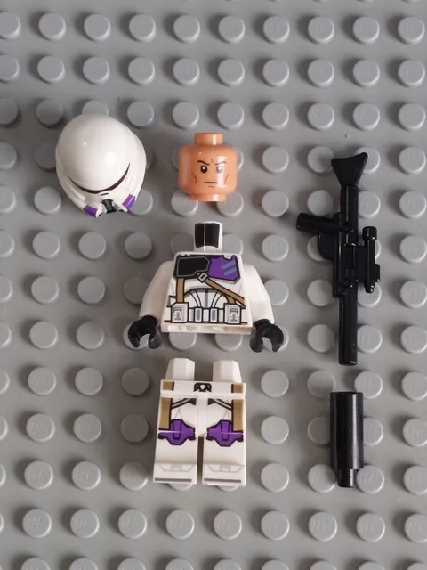 Lego 75342 Star Wars 187th Legion Clone Commander Minifigure - Unassembled - New