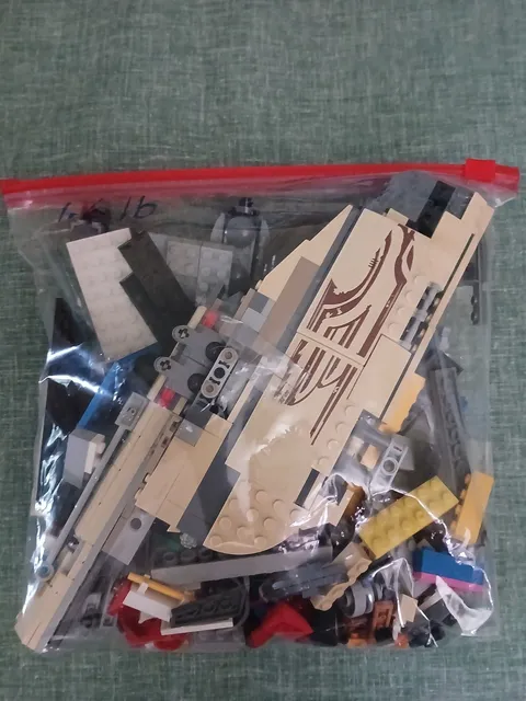 LEGO Bulk Lot BAG #1 1.61 LB Mixed Bricks Parts Pieces Technic Wheels