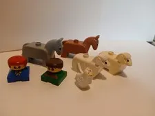 Duplo vintage farm animals & people