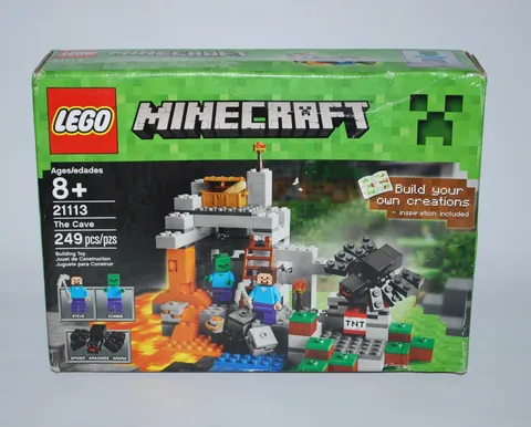 Lego Minecraft 21113 The Cave New/Sealed Box has A Lot of Scuffs & Creases
