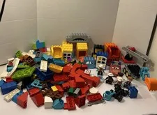 Lego DUPLO HUGE LOT OF 275+ Unique Pieces, Figures, Vehicles, Baseplate, Farm