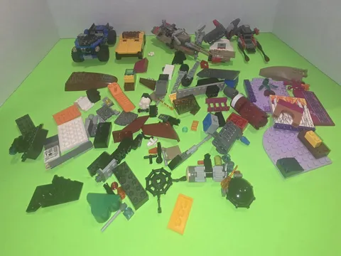 Lego Miscellaneous Lot  Some Good Parts!!