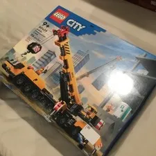 LEGO CITY Yellow Mobile Construction Crane 60409 Set- New Factory Sealed Retired