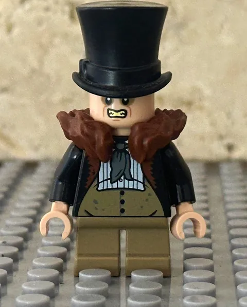 2024 Batcave Shadowbox Lego Penguin Minifigure Great condition